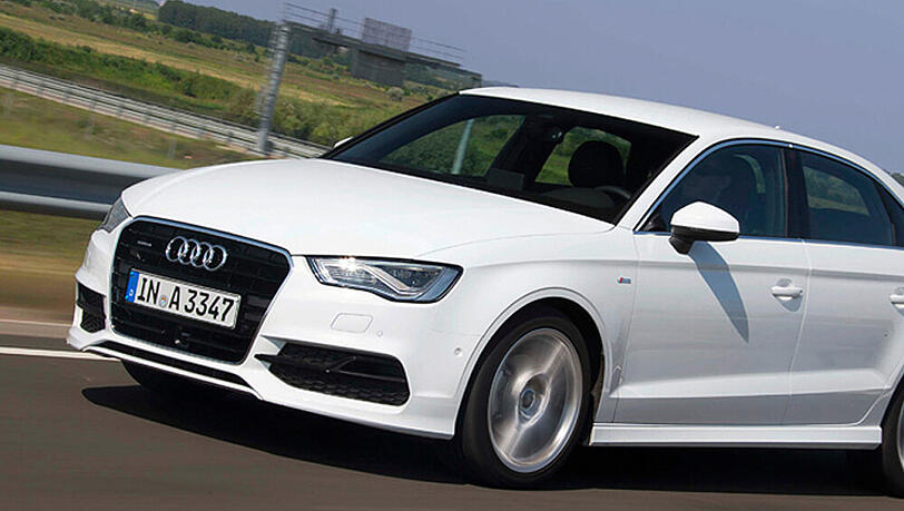 Der Fahrer war in einem Audi A3 unterwegs. (Symbolbild)