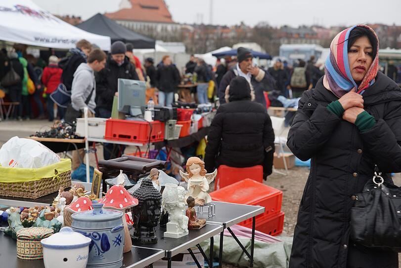 Die Bilder vom BRK Flohmarkt auf der Theresienwiese.