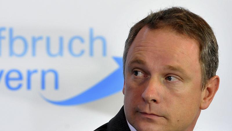 Bayerns Finanzminister Fahrenschon will das Kabinett verlassen. (Archivfoto) Bayerns Finanzminister Fahrenschon will das Kabinett verlassen. (Archivfoto)
