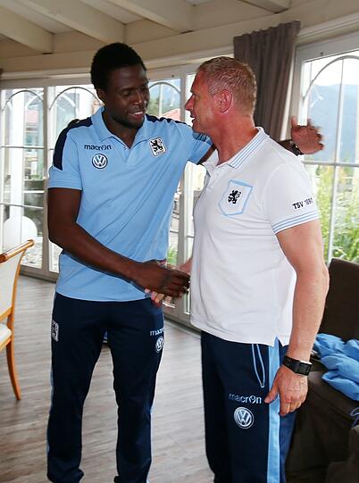 Da ist er endlich: Rodnei kommt im 1860-Trainingslager in Bad Häring an. Die ersten Bilder vom Neuzugang von RB Leipzig.