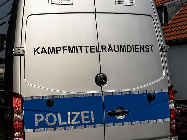 Ein Einsatzfahrzeug des Kampfmittelräumdienstes. Foto: Paul Zinken/dpa/Symbolbild