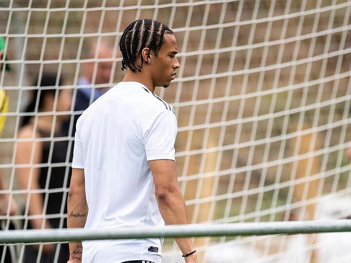Leroy Sané kommt zum Training der Nationalmannschaft. Foto: Marius Becker/Archivbild