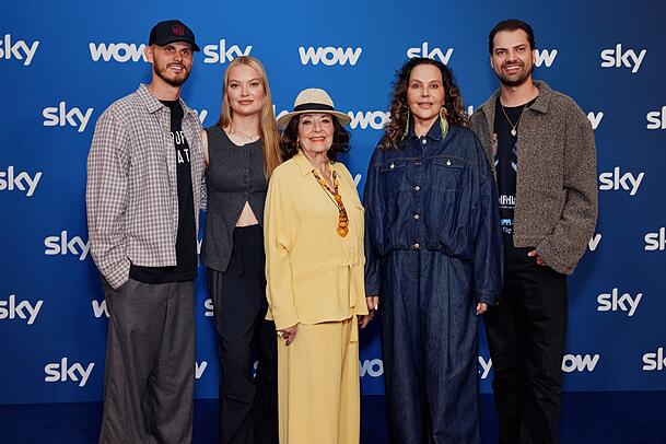 Die Protagonisten von "Diese Ochsenknechts"(v.l.): Nino Sifkovits, Cheyenne Savannah Ochsenknecht, B&auml;rbel Ochsenknecht, Natascha Ochsenknecht und Jimi Blue Ochsenknecht. Der Sender RTL hat die Folgen der f&uuml;nften Staffel aus dem Programm gestrichen.