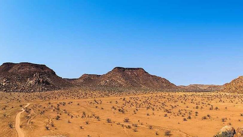 Namibia: Die Weite des Landes könnte zum Vorteil in der Corona-Pandemie werden.