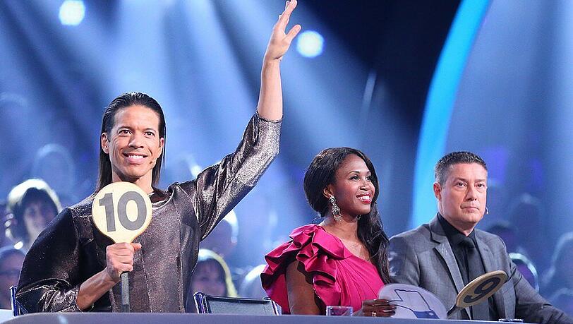 Wie zufrieden die Jury wohl diesmal sein wird? Jorge Gonzalez, Motsi Mabuse und Joachim Llambi (v.l.n.r.) Wie zufrieden die Jury wohl diesmal sein wird? Jorge Gonzalez, Motsi Mabuse und Joachim Llambi (v.l.n.r.)