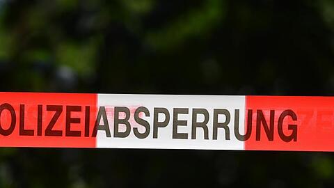 Ein Absperrband der Polizei.