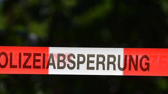 Ein Absperrband der Polizei.