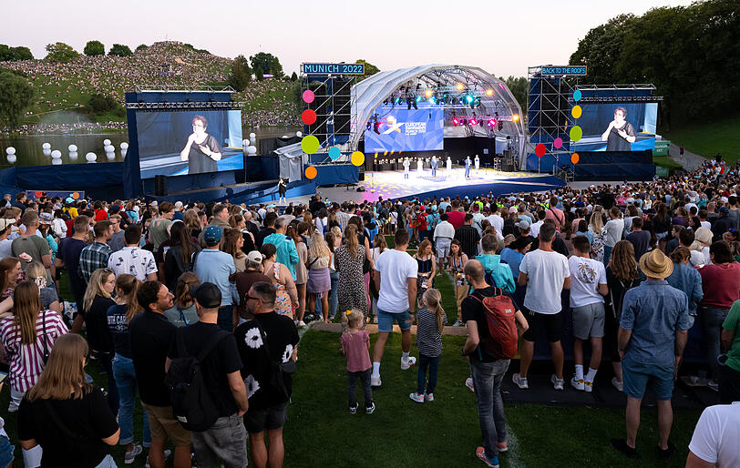 Laut Veranstalter waren rund 55.000 Besucher bei der Eröffnung dabei.