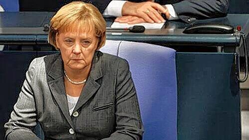 Eine nachdenkliche Angela Merkel gestern im Bundestag. Eine nachdenkliche Angela Merkel gestern im Bundestag.