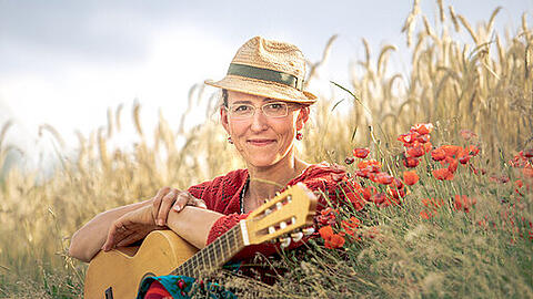 Die Kabarettistin Martina Schwarzmann.