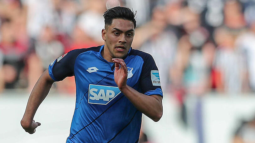 Für Trainer Julian Nagelsmann ist Nadiem Amiri ein "besonderer Spieler, weil er in aller Ruhe und Konsequenz vom außergewöhnlichen Talent aus unserer eigenen Akademie zu einem leistungsstarken Jung-Profi reifen konnte".