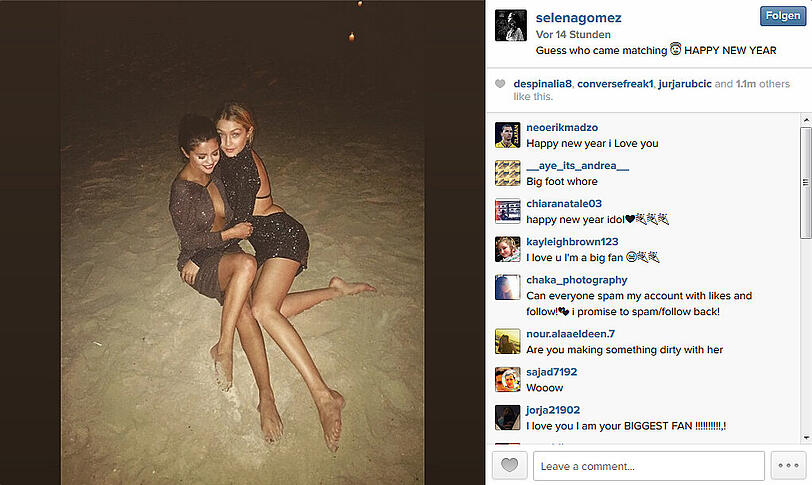 Weitere Bilder der Stars von Silvester: Sängerin Selena Gomez