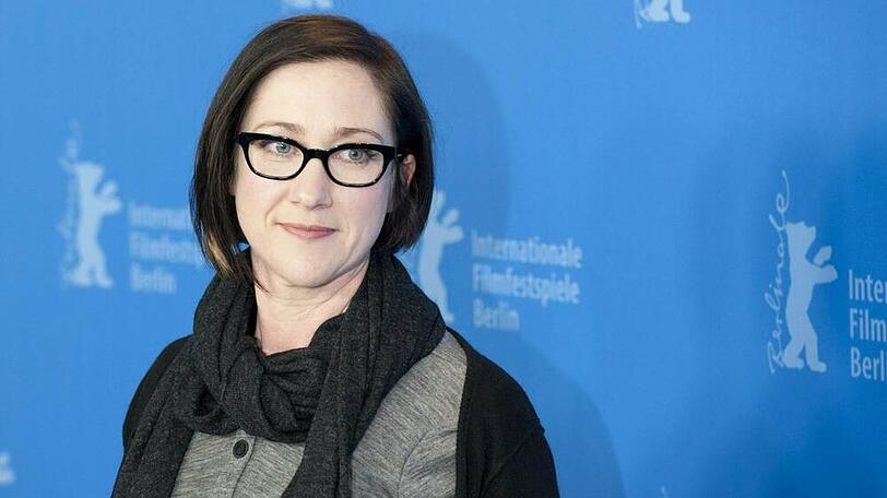Fernsehregisseurin S. J. Clarkson soll an einem noch geheimen Marvel-Film mitarbeiten
