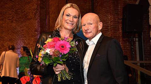 Maria Riesch und ihr Partner Johann Schrempf am Dienstag in M&uuml;nchen.