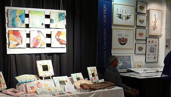 Von Handwerk zur Kunst reicht das Angebot der Herbstausstellung. Von Handwerk zur Kunst reicht das Angebot der Herbstausstellung.