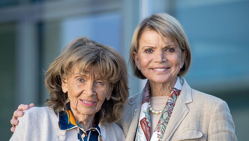 Trafen sich zu Gesprächen: Charlotte Knobloch und Schauspielerin Uschi Glas. Trafen sich zu Gesprächen: Charlotte Knobloch und Schauspielerin Uschi Glas.