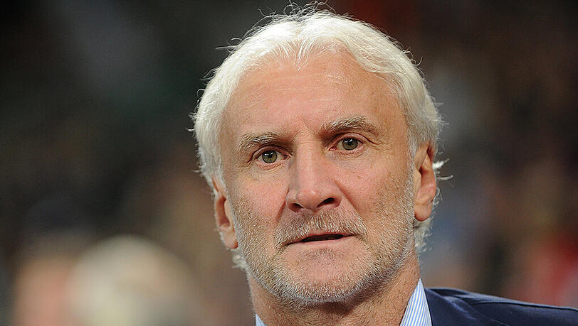 Möchte die Sache aus der Welt räumen: Rudi Völler. Möchte die Sache aus der Welt räumen: Rudi Völler.