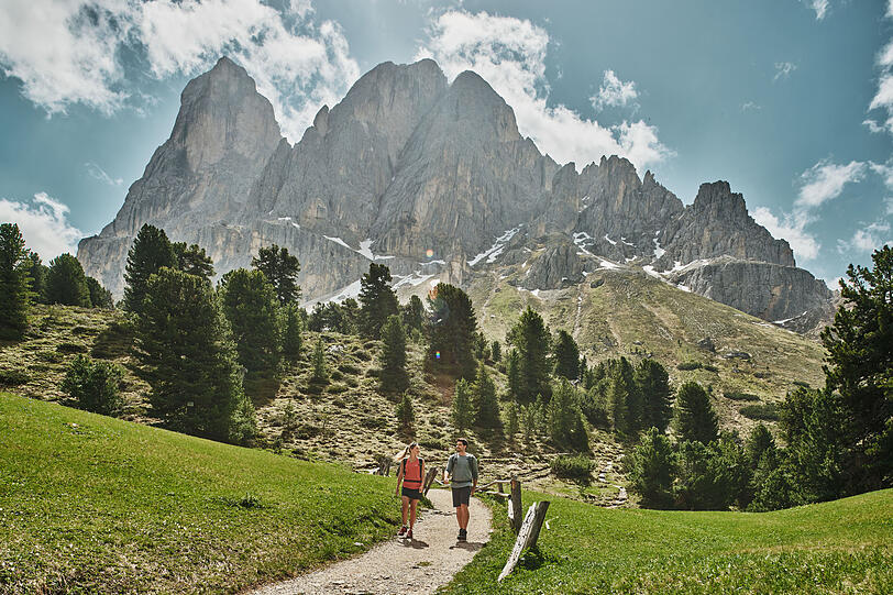 Viele Wanderwege liegen um dem Hotel Kornplatz.