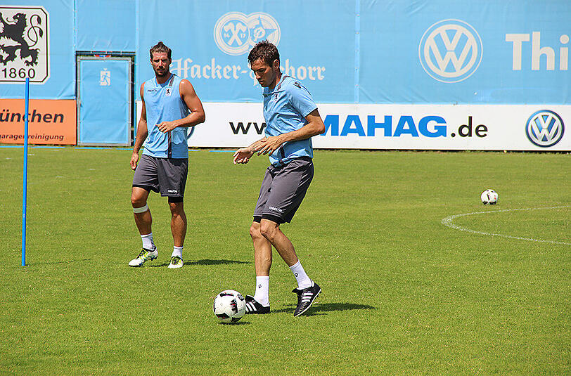 Hier gibt's Bilder vom offiziellen Trainingsauftakt der Löwen am vergangenen Samstag.
