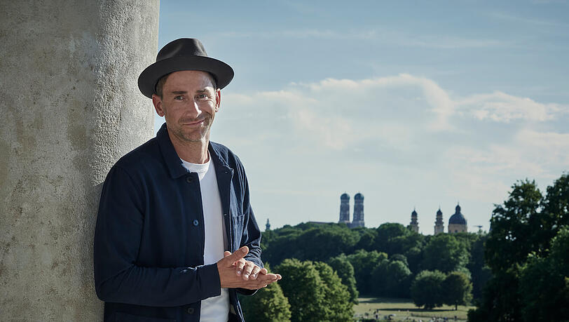 Markus Stoll, so heißt Harry G im Leben, lebt mit seiner Familie in München. Markus Stoll, so heißt Harry G im Leben, lebt mit seiner Familie in München.