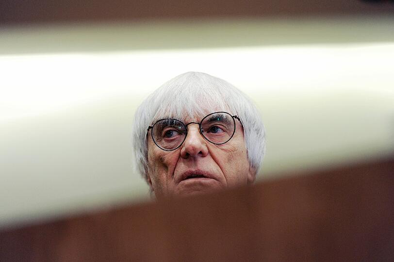 Ecclestone ist als Zeuge im Prozess gegen den früheren BayernLB-Vorstand Gribkowsky geladen. Die Bilder aus dem Gericht in München