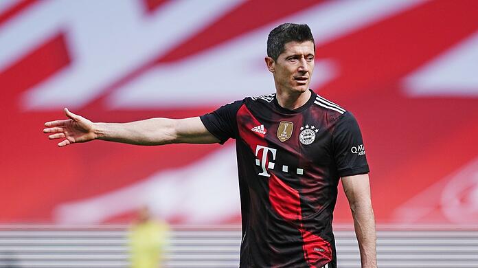 Sein Vertrag beim FC Bayern läuft noch bis 2023: Topstürmer und Weltfußballer Robert Lewandowski, der sich ein Karriereende in München vorstellen kann.