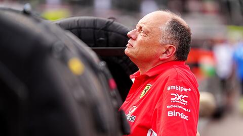 Ferrari-Teamchef Fr&eacute;d&eacute;ric Vasseur muss in einer Klinik behandelt werden.