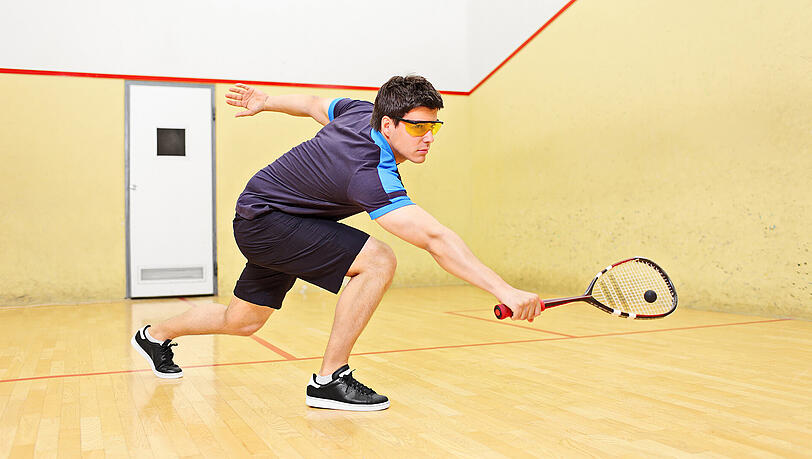 ... oder sich beim Squash auspowern. ... oder sich beim Squash auspowern.