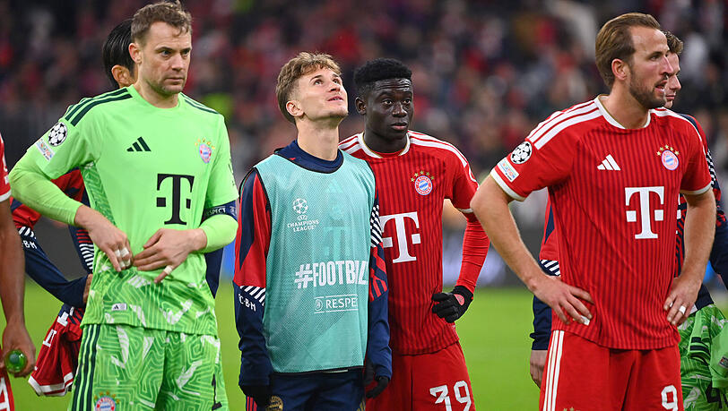Die Bayern-Stars wirken nach dem Unentschieden gegen Arsenal eher geknickt.