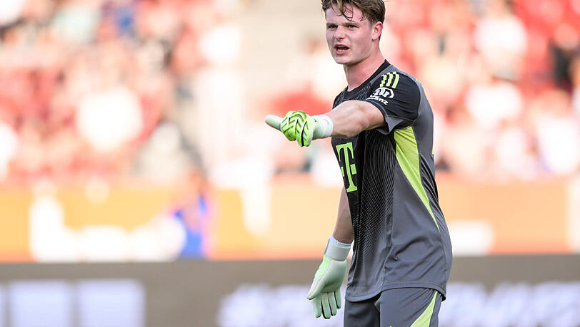 Jonas Urbig ist beim FC Bayern die klare Nummer zwei hinter Manuel Neuer.
