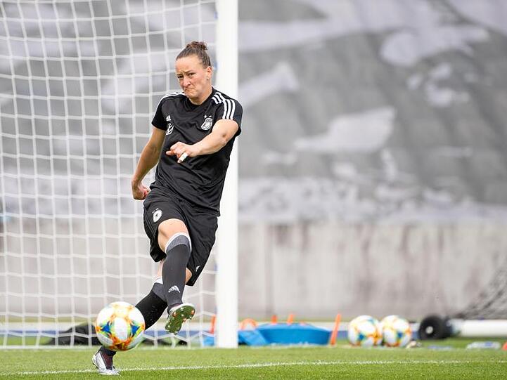 Torhüterin Almuth Schult ist der sichere Rückhalt der deutschen Damen-Nationalmannschaft.