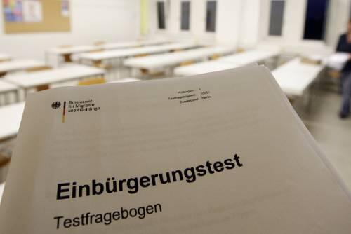 Bundesbürger oder nicht &ndash; dieser Fragebogen ist für den Erhalt eines deutschen Passes entscheidend. Von 33 Fragen müssen 17 richtig beantwortet werden.