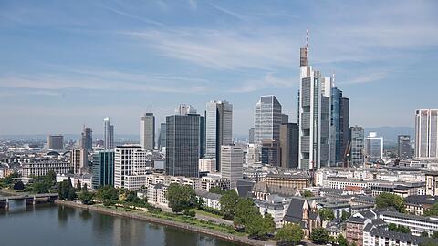 Die Bankenskyline von Frankfurt am Main.