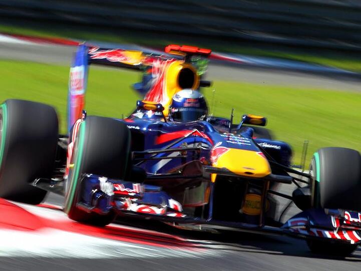 Fährt weiter um die Weltmeisterschaft mit: Sebastian Vettel in seinem Red Bull.