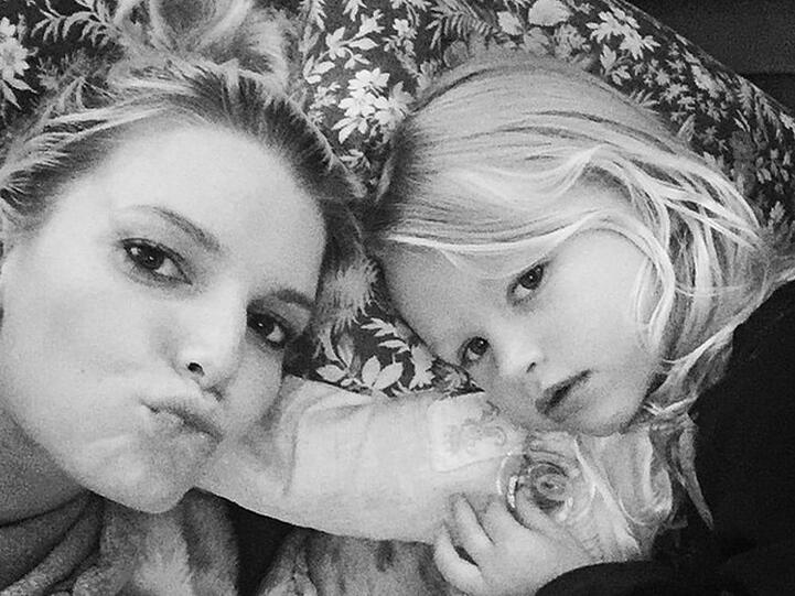Mutter Jessica Simpson und ihre Tochter Maxwell