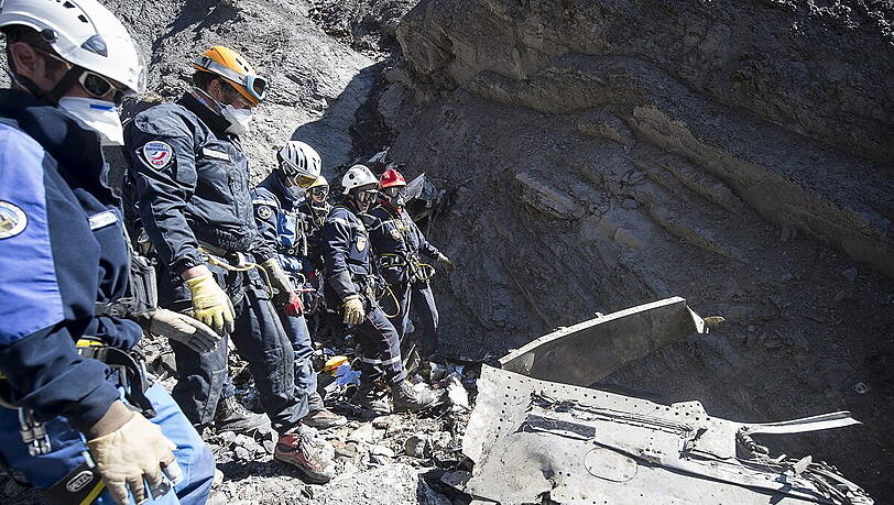 Black Box entdeckt: Der zweite Flugschreiber der Germanwings-Maschine ist gefunden! (Symbolbild) Black Box entdeckt: Der zweite Flugschreiber der Germanwings-Maschine ist gefunden! (Symbolbild)