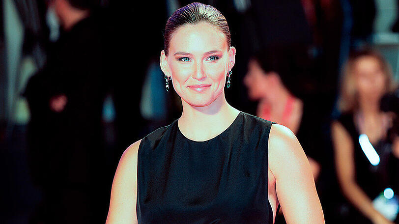 Bar Refaeli erwartet Baby Nummer drei