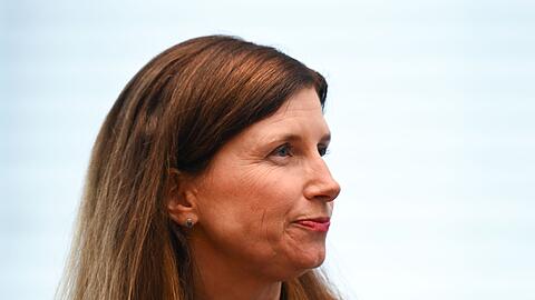 Commerzbank-Chefin Bettina Orlopp will die Eigenständigkeit des Frankfurter Dax-Konzerns verteidigen. (Archivbild)