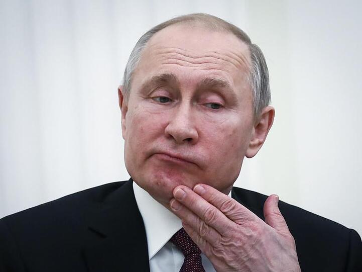 Das dürfte Kremlchef Putin nicht begeistern: Die Mehrheit der Russen ist für eine Altersbeschränkung des Präsidenten.