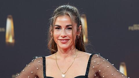 Sarah Engels hat sich im deutschen ESC-Vorentscheid mit ihrem Song "Fire" durchgesetzt und vertritt nun Deutschland beim Musikwettbewerb in Wien.