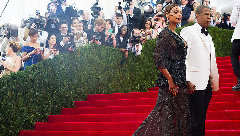 Trautes Glück nur noch für die Kameras? Beyoncé und Jay Z Trautes Glück nur noch für die Kameras? Beyoncé und Jay Z