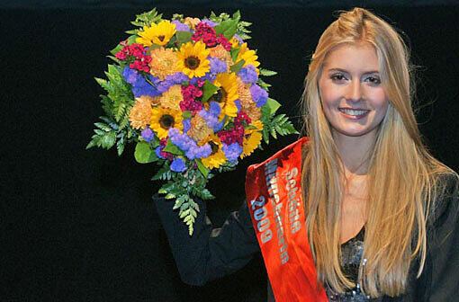 Caroline Deisler, die glückliche Gewinnerin und "Schöne Münchnerin 2009".