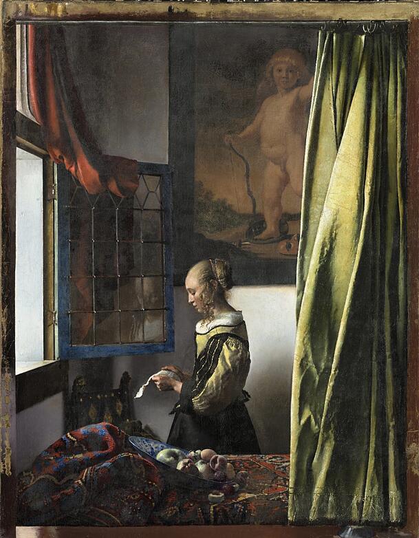 Vermeers "Brieflesendes Mädchen am offenen Fenster" (1658) erhielt den zwischenzeitlich übermalten Cupido an der Wand erst nach der Restaurierung zurück. Vermeers "Brieflesendes Mädchen am offenen Fenster" (1658) erhielt den zwischenzeitlich übermalten Cupido an der Wand erst nach der Restaurierung zurück.
