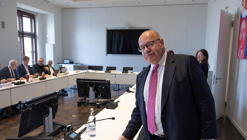 Peter Altmaier, früherer Chef des Bundeskanzleramts, war als Zeuge vor dem Untersuchungsausschuss zur Stiftung Klima- und Umweltschutz MV in Schwerin geladen.