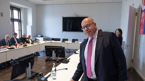 Peter Altmaier, früherer Chef des Bundeskanzleramts, war als Zeuge vor dem Untersuchungsausschuss zur Stiftung Klima- und Umweltschutz MV in Schwerin geladen.