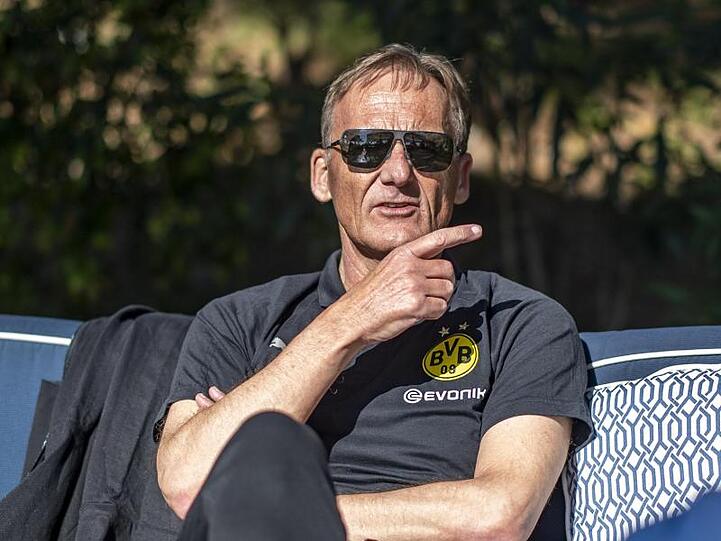 BVB-Geschäftsführer Hans-Joachim Watzke sieht den FC Bayern weiter als Favoriten auf den Meistertitel.