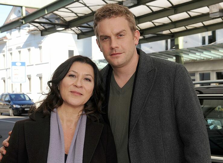 KONSTANZ/BODENSEE: Am schwäbischen Meer ermitteln seit 2002 Klara Blum (Eva Mattes) und
Kai Perlmann (Sebastian Bezzel).