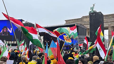Rund 340 internationale Organisationen sowie politische Pers&ouml;nlichkeiten unterst&uuml;tzen die Demonstration.