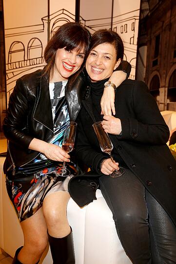 Viktoria Lauterbach und Schwester Najat
