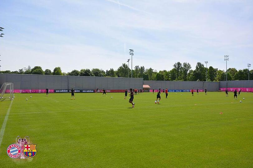 Erst schickte Pep Guardiola seine Spieler zum Anschwitzen auf den Trainingsplatz. Danach stand Mittagessen, Regeneration und Teambesprechung auf dem Programm.